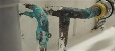 Qui surnommait-on, 'les verts de gris' pendant la seconde guerre mondiale ?