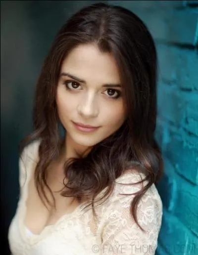 Comment s'appelle la fille de Nolan dans la série "Defiance" ?