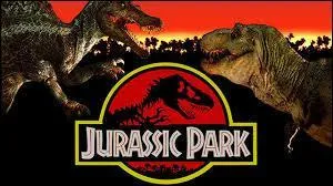 En comptant le nouveau film prévu en juin 2015, combien la saga "Jurassic Park" compte-t-elle de films au total ?