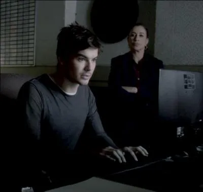 Qu'est-ce que Tanner lui accorde pour retrouver les Liars ?