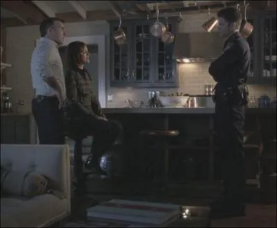 Pourquoi Toby se rend-il chez les Hastings ?