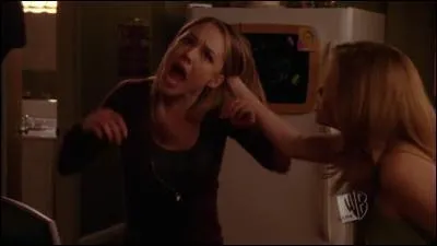 Quel lien a Taylor James avec sa famille ?