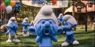 Comment la petite amie du Schtroumpf Bricoleur s'appelle-t-elle ?