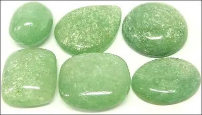 Quel est ce quartz dont la couleur peut varier du vert au rouge-brun ?