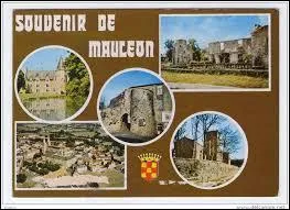 Voici différentes vues de Mauléon. Commune picto-charentaise de l'arrondissement de Bressuire, elle se situe dans le département ...