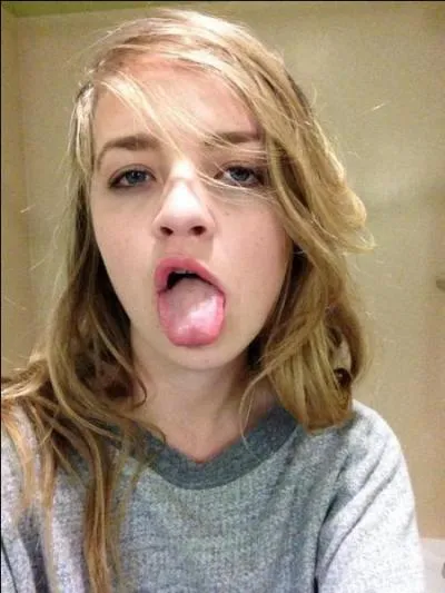 C'est la sur jumelle de Carter, elle est intelligente et parfois trop mature pour son âge. Comment se nomme-t-elle ?