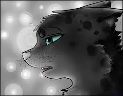 Comment se nomme l'oncle d'Étoile Bleue ?