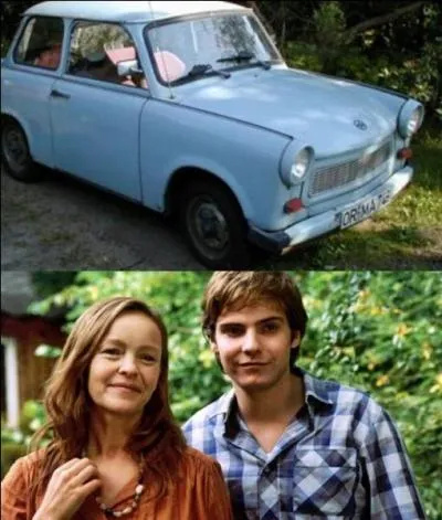 Ce véhicule a été le seul moyen que les Allemands de l'est ont trouvé pour envahir l'Occident. Tout le monde en était heureux ! Mais, hélas, cela ne s'est pas passé aussi bien que cela pour cette Allemande de l'Est. Pour la sauver, il a fallu recréer l'environnement de la RDA.
Quelle est cette voiture ?
Quel est ce film ?