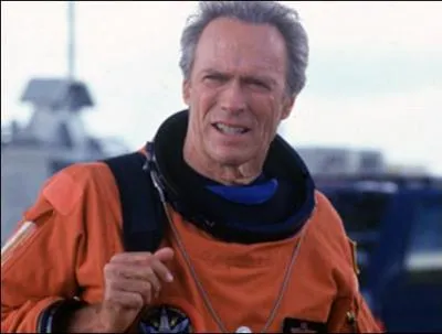 Dans quel film Clint Eastwood est-il astronaute ?