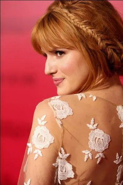 Avec qui est-elle en couple ? (en avril 2016)