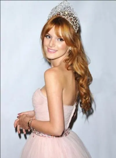 En l'honneur de qui ses parents l'ont-ils appelée ainsi ?