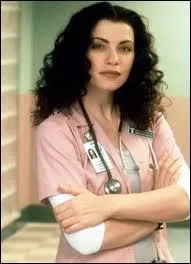 On se souvient de sa perte des eaux à la gare ! Luka l'a ramenée, évanouie, à l'hôpital !