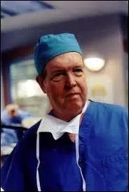 Quel était le prénom du docteur Anspaugh ?