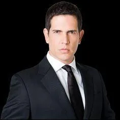 Diego Ramos joue le rôle de :