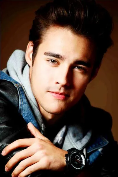 Quel est son &eacute;l&eacute;ment du zodiaque ?