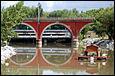 Il s'appelle le pont des Français, il a 5 arches, il traverse le río Manzanares depuis 1862. Il est situé à :