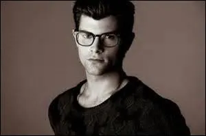 Qui est le petit copain de Francesca ?