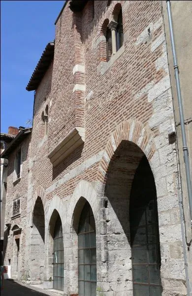 Quel nom porte ce monument ?