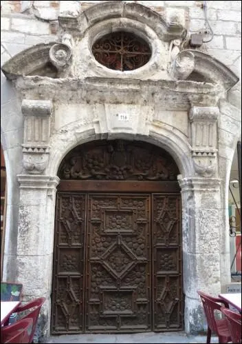 Quel est le nom de ce monument ?