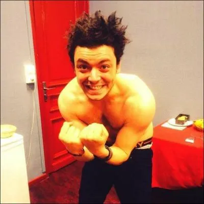 Comment s'appelle son premier spectacle ?