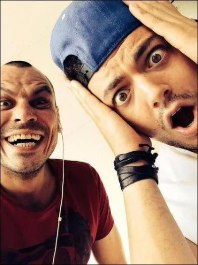 Comment s'appelle son assistant ?