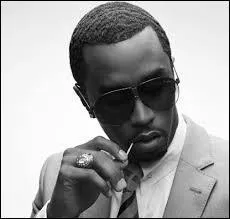 Le rappeur et producteur Sean John Combs se fait appeler ... Diddy.