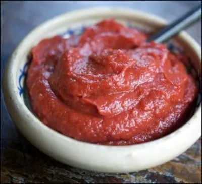 Le saviez-vous ? Le ketchup est originaire de Chine. Nommé à l'origine ke-tsiap, quelle était alors la composition de la mixture ?
(Les Indonésiens pensent aussi avoir inventé le ketchup).