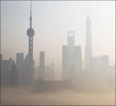 On dit que la pollution de Shanghai est responsable d'un tiers de la pollution d'une autre ville. Quelle est-elle ?