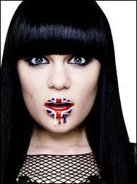 "Price Tag" ou "Bang Bang".