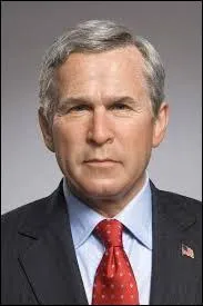 Fils à papa aux commandes de 2001 à 2009.