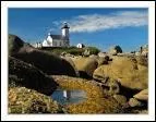 Quel est le nom de cette maison-phare à Brignogan-plage sur la pointe de Beg Pol ?