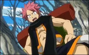 Comment l'&eacute;charpe de Natsu est-elle devenue noire ?