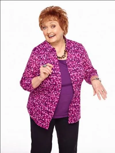 Comment Cat appelle-t-elle sa mamie ?