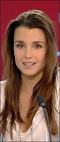 Qui est cette présentatrice du JT décale sur ITélé ?