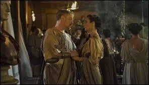 Comment s'appellent les parents de Cassia ?