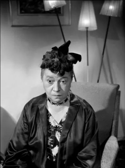 Actrice française de second rôle, elle participa à près de 200 films.