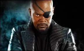 Comment s'appelle cet agent du SHIELD ?