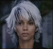 Comment s'appelle-t-elle ?