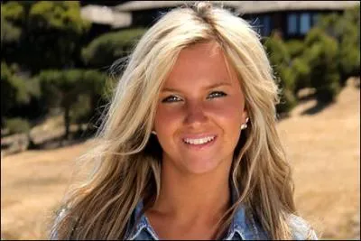 Elle a participé à « Friends Trip », saison 1. Quel est son nom ?