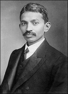 Une grande âme surnommée "Bapu". Quel personnage se cache derrière cet indice ?