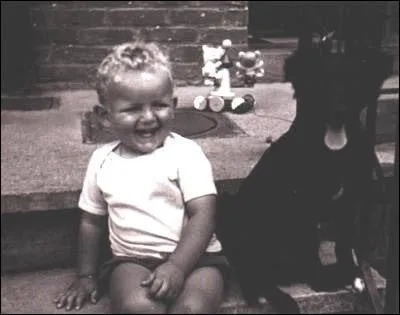 De son vrai nom : Daniel Hamidou. Quel personnage se cache derrière cet indice ?