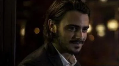 Qui remplace Antonin qui est parti pendant l'aventure ?