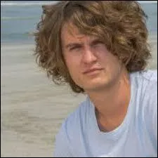 Voici à présent le benjamin de l'aventure, avec seulement 20 ans (2015). Têtu, il n'a pas du tout l'intention de se laisser faire par n'importe qui !