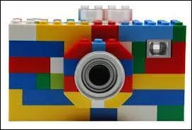 Quelle est la marque de cet appareil photo ?