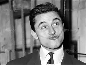 Le cabaret, les chansons, la radio, le music-hall, le théâtre, cinéma, rien ne résistait à cet artiste amuseur, populaire.