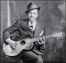 De qui, Jimi Hendrix, Jimmy Page, Bob Dylan, Brian Jones, Keith Richards ou encore Eric Clapton s'inspirèrent-ils ?