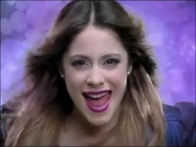 Qu'arrive-t-il à Violetta dans la saison 2 ?