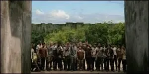 Comment sont appelés les gens qui sont dans le labyrinthe ?