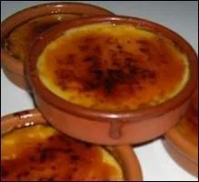 Comment parfume-t-on la crème brûlée catalane ?