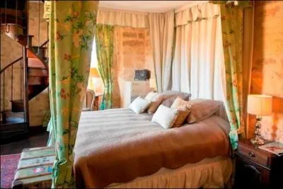 Dédicace > Ce quiz, Mesdames et Messieurs, n'aurait pu naître sans cette muse à nulle autre pareille, quizeuse adulée, que je nomme ici...